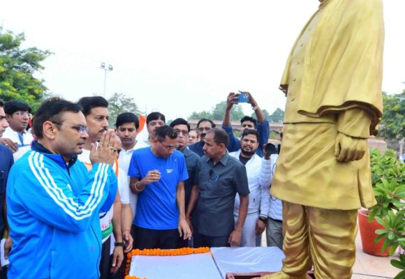 सरदार पटेल की 150वीं जयंती पर, एकता मार्च का आयोजन।